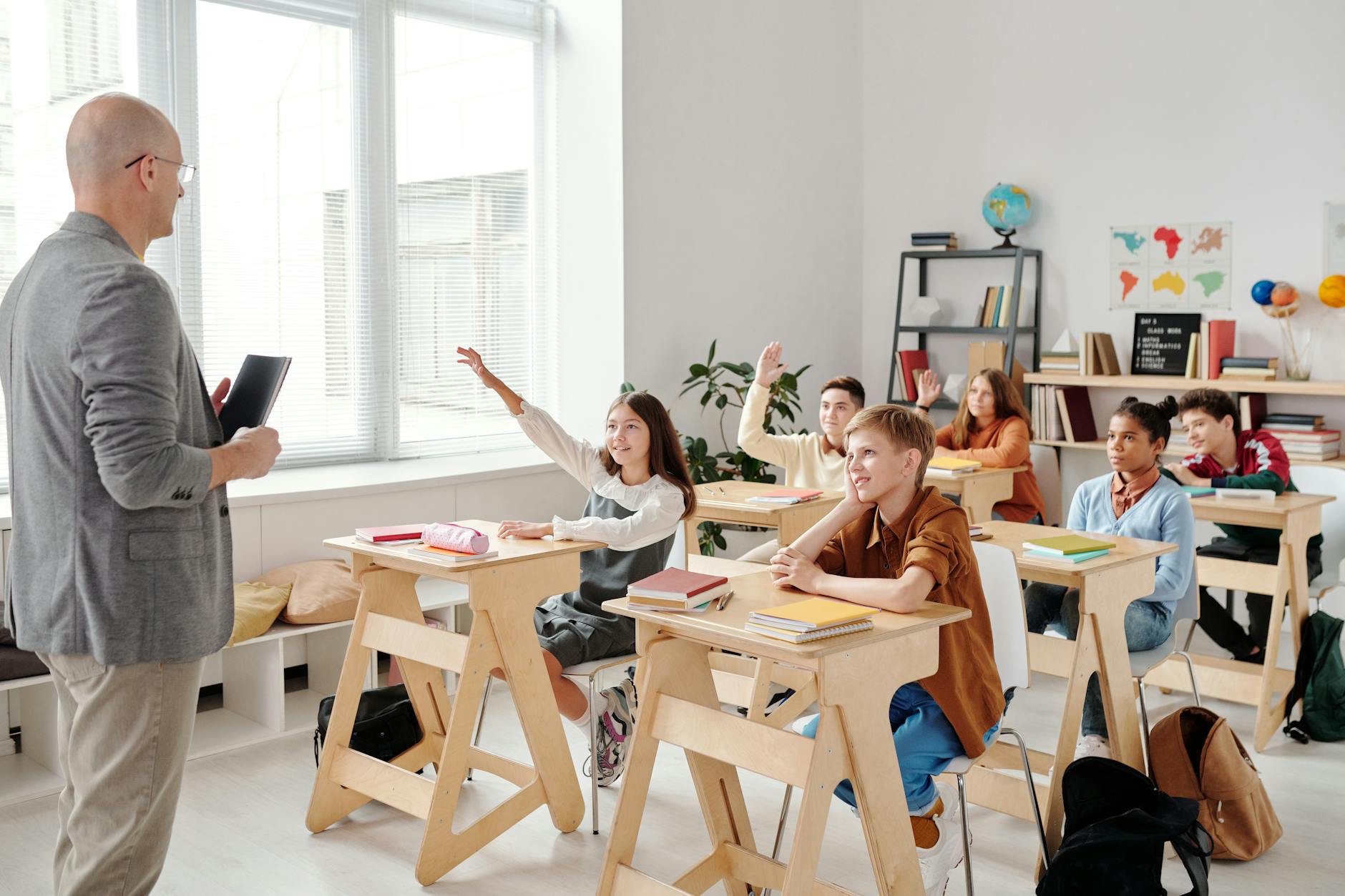 Students in classroom representing Pakistani schools in Dubai